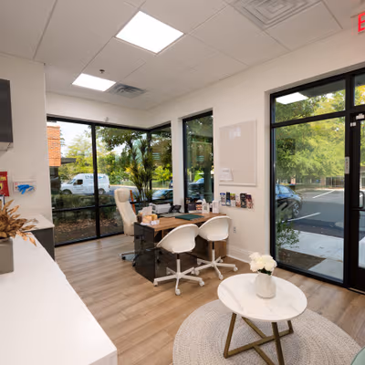 3285 North Point Pkwy, Alpharetta Image 4