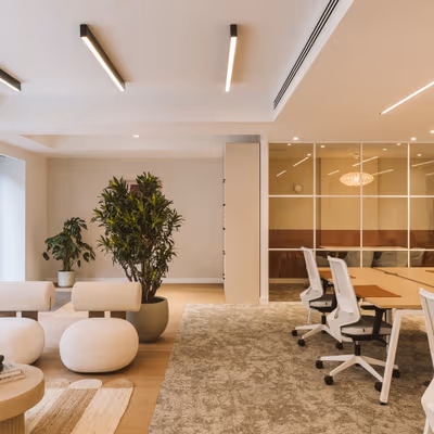 74a Charlotte Street, London Image 1