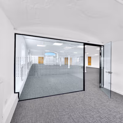 2 Anderson Place, Edinburgh Image 14