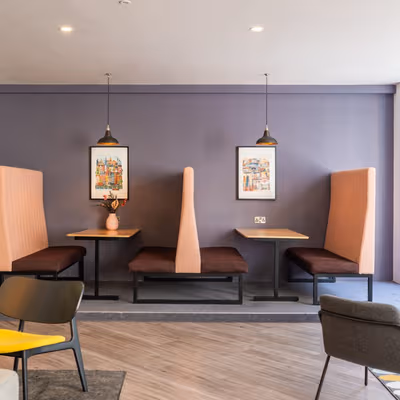 14-20 Chiswell St, London Image 4