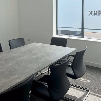 1 Ballards Lane, London Image 4