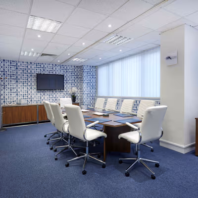 915 High Road, Finchley Image 3