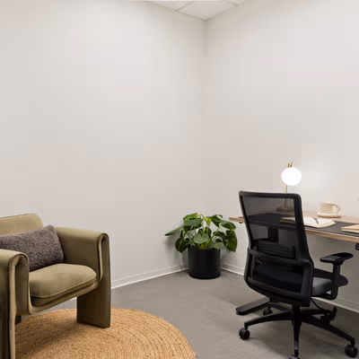 30-10 41 Avenue, Long Island City Image 9