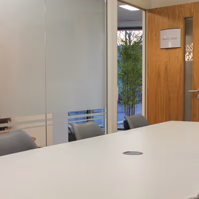 15 Neptune Court, Vanguard Way Image 4