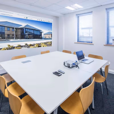 15 Neptune Court, Vanguard Way Image 3