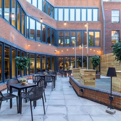 10-12 East Parade, Leeds Image 15