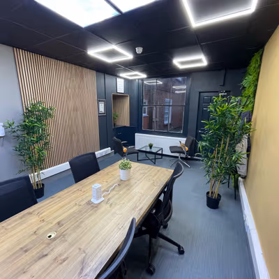 6 St Peter’s Street, St Albans Herts Image 2