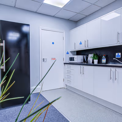 15 Rockstone Place, Southampton Image 4