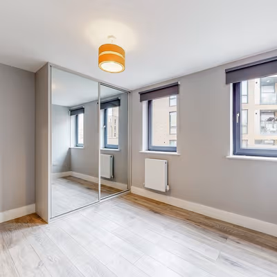 6 Station Approach Rd, Coulsdon Image 2