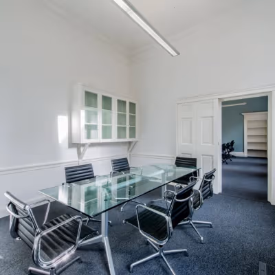 Castle Hill House High Street, Huntingdon Image 3