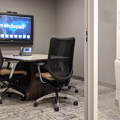 150 S Wacker Dr, Chicago Image 3