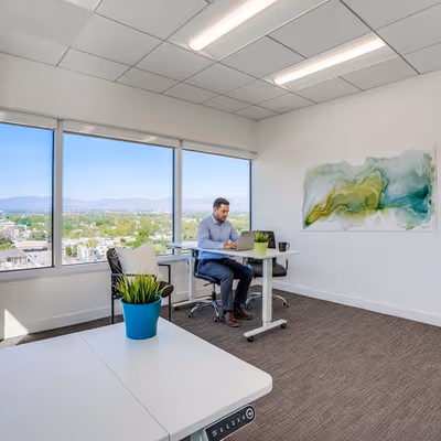 15303 Ventura Boulevard, Sherman Oaks Image 26