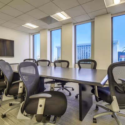 5901 W Century Blvd, Los Angeles Image 3