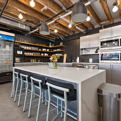 510 Austin Ave, Waco Image 9