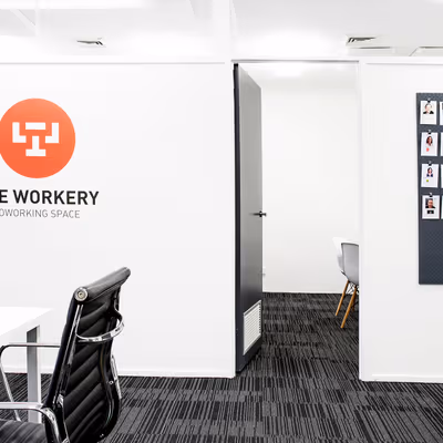 6 Riddell Parade, Elsternwick Image 3