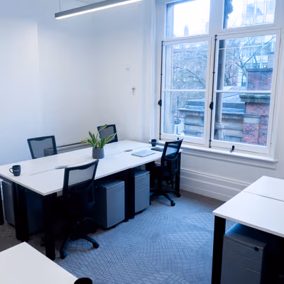 2 Mount Street, Manchester Image 10