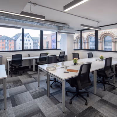 2 Redcliffe Way, Bristol Image 6