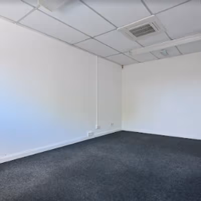 Thornton Road Eley Estate, Edmonton Image 3