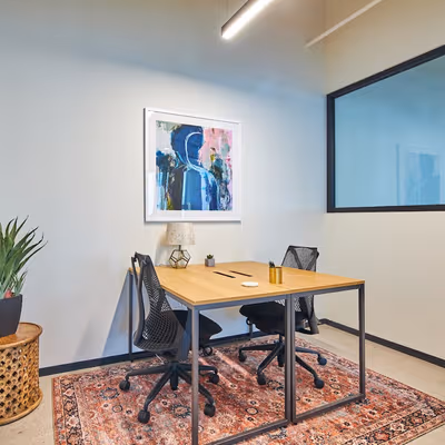 717 Texas Ave, Houston Image 2