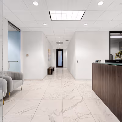 1050 Crown Pointe Parkway, Atlanta Image 8