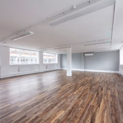 22-25 Eastcastle Street, Fitzrovia Image 10