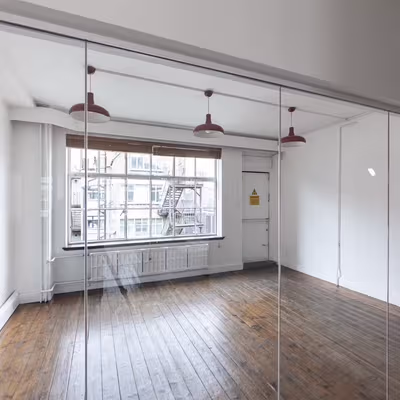 20 Margaret Street, Fitzrovia Image 1