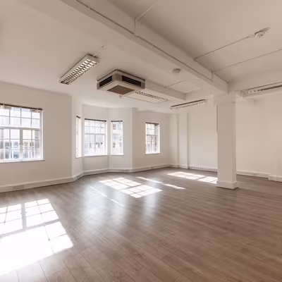 19 Margaret Street, Fitzrovia Image 10