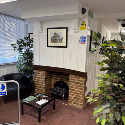 2 High Street, Great Bookham Leatherhead Image 6