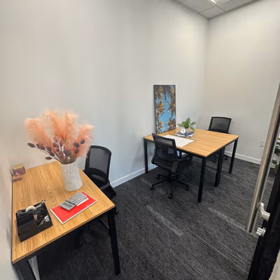 18952 Macarthur Blvd, Irvine Image 9