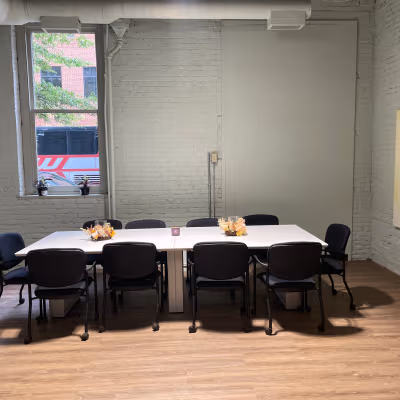 734 W Main St, Louisville Image 3