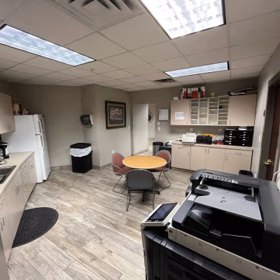 10421 S Jordan Gateway, South Jordan Image 6