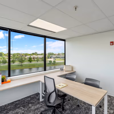 550 Congressional Blvd, Carmel Image 1