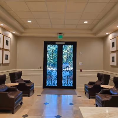 1095 Evergreen Cir, The Woodlands Image 8