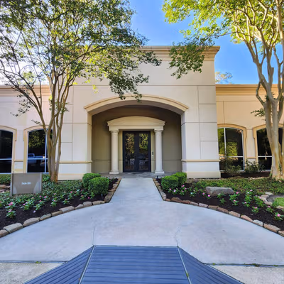 1095 Evergreen Cir, The Woodlands Image 10