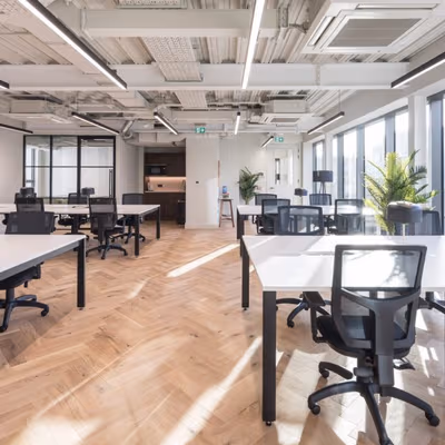 14/18 Copthall Avenue, London Image 5