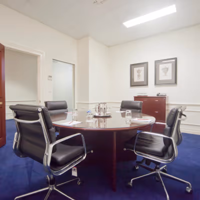 14 Spence Street, Cairns Image 3