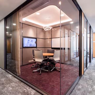 33 Hysan Avenue Causeway Bay, Hong Kong Island Image 2