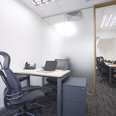 30 Canton Road Tsim Sha Tsui, Kowloon Image 1