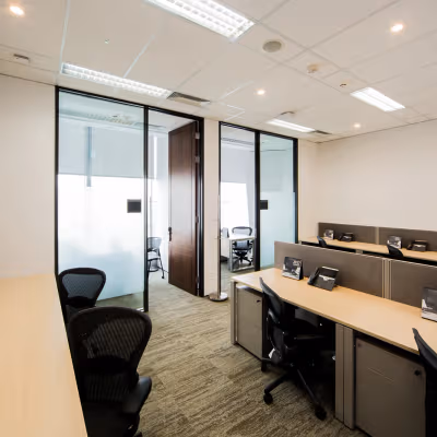 10 Gukjegeumyung-ro, Youngdeungpo-gu Image 5