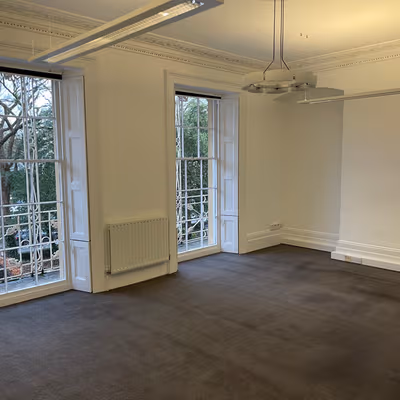 69 Oakfield Road, Clifton Image 3