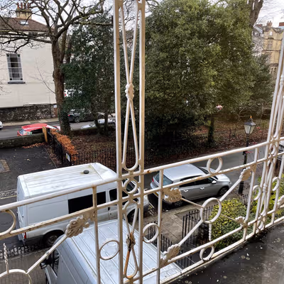 69 Oakfield Road, Clifton Image 4