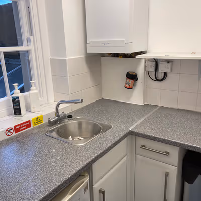 69 Oakfield Road, Clifton Image 2