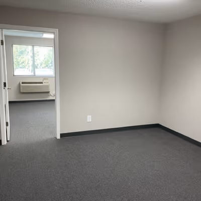 73 Cavalier Boulevard, Florence Image 1