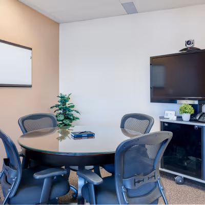 999 West Broadway, Vancouver Image 14