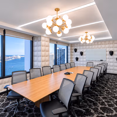 2 S Biscayne Blvd, Miami Image 6