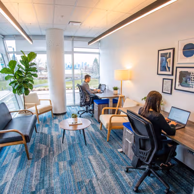 252 Esplanade West, North Vancouver Image 4