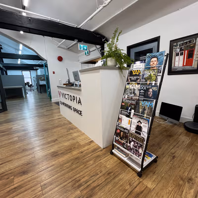 1824 Store Street, Victoria Image 8