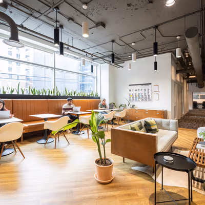 410 Adelaide Street West, Toronto Image 27