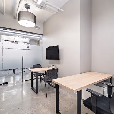 4950 Queen Mary Rd, Montreal Image 5