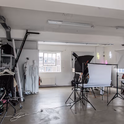 Woolwich Church Street, Greater London Image 9